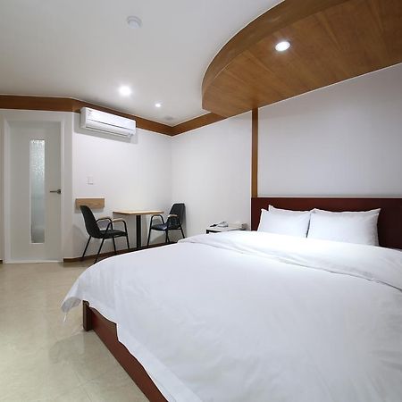 Abata Business Hotel โกยาง ภายนอก รูปภาพ