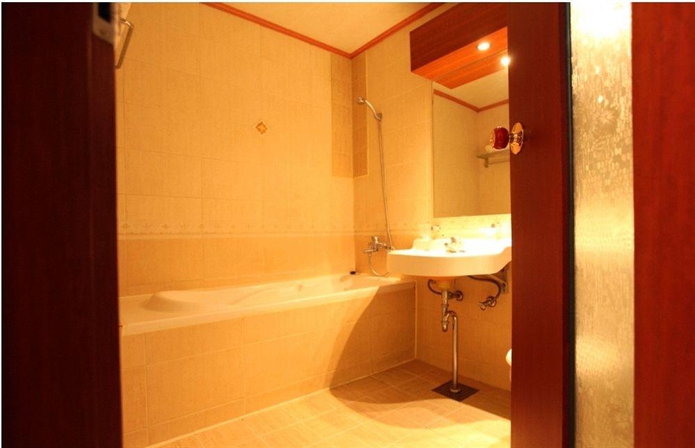 Abata Business Hotel โกยาง ภายนอก รูปภาพ