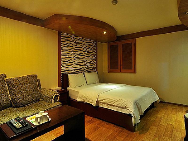 Abata Business Hotel โกยาง ภายนอก รูปภาพ
